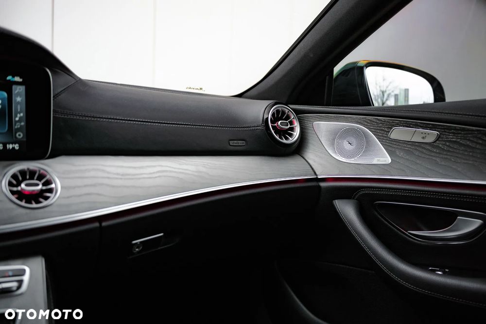 Mercedes-Benz CLS 400 d 4Matic 9G-TRONIC AMG Line - 18