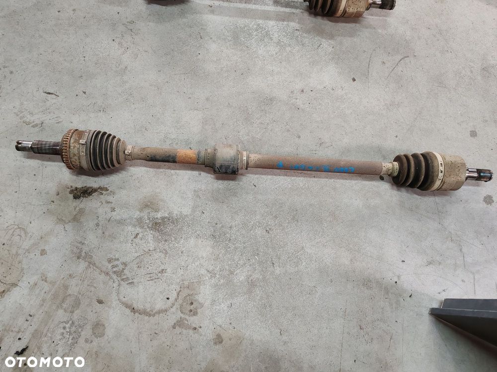 Półoś prawa 1.6 GDI benzyna Kia Ceed II 12-16