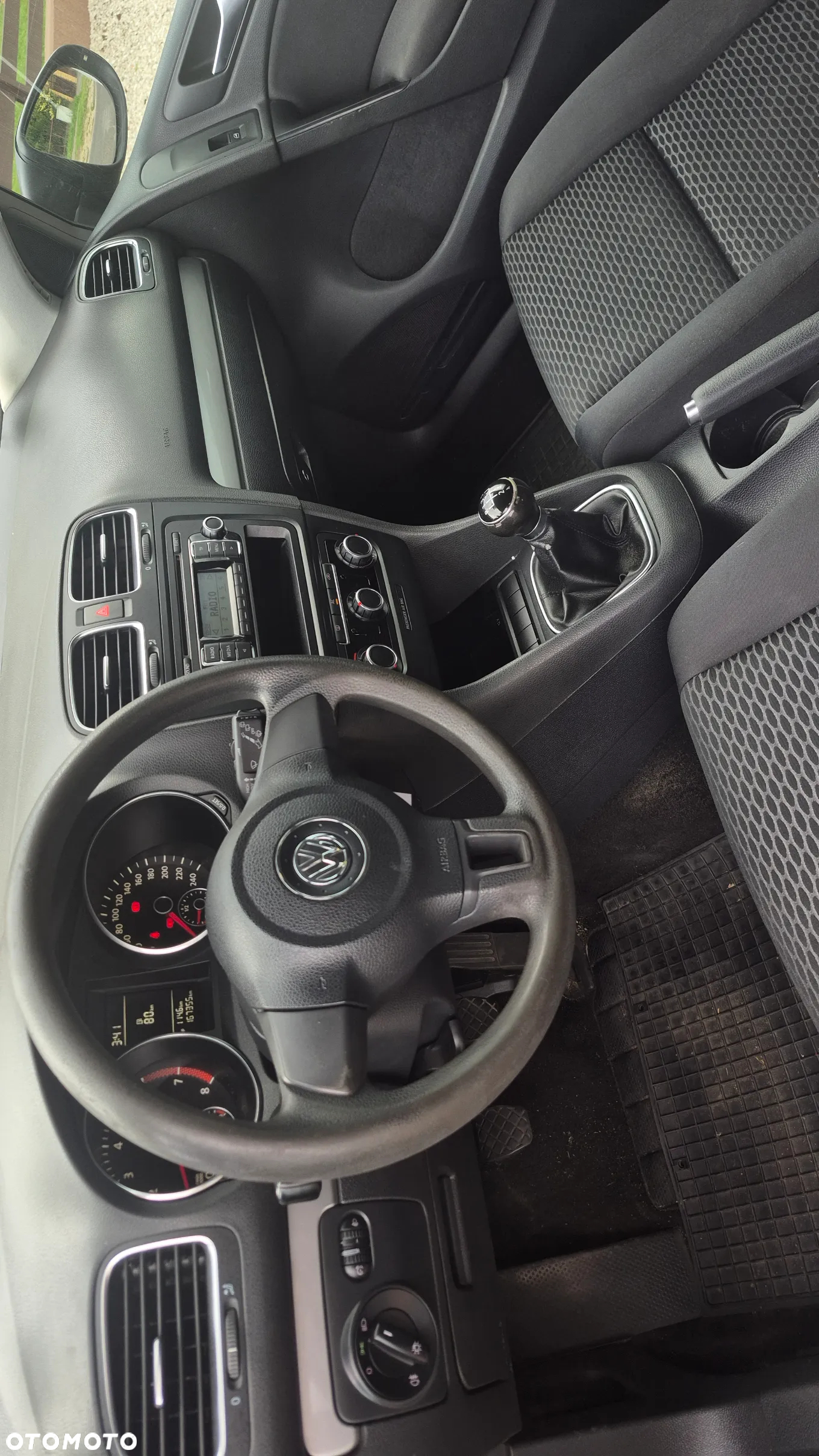Volkswagen Golf V 1.6 Comfortline - 19