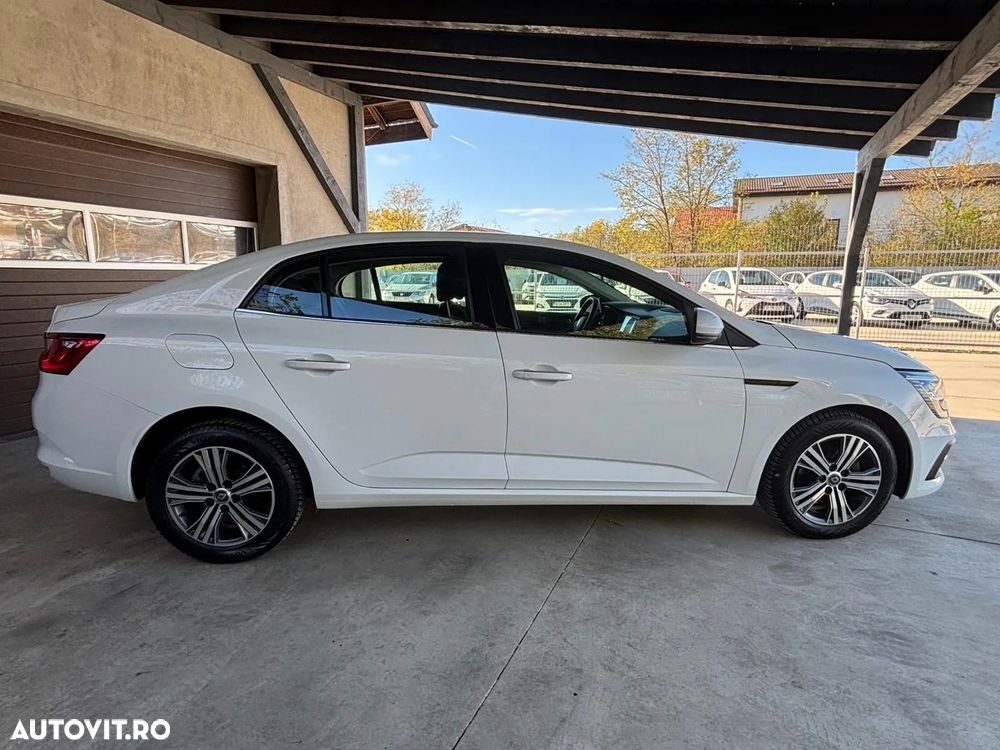 Renault Megane TCe GPF Zen - 10