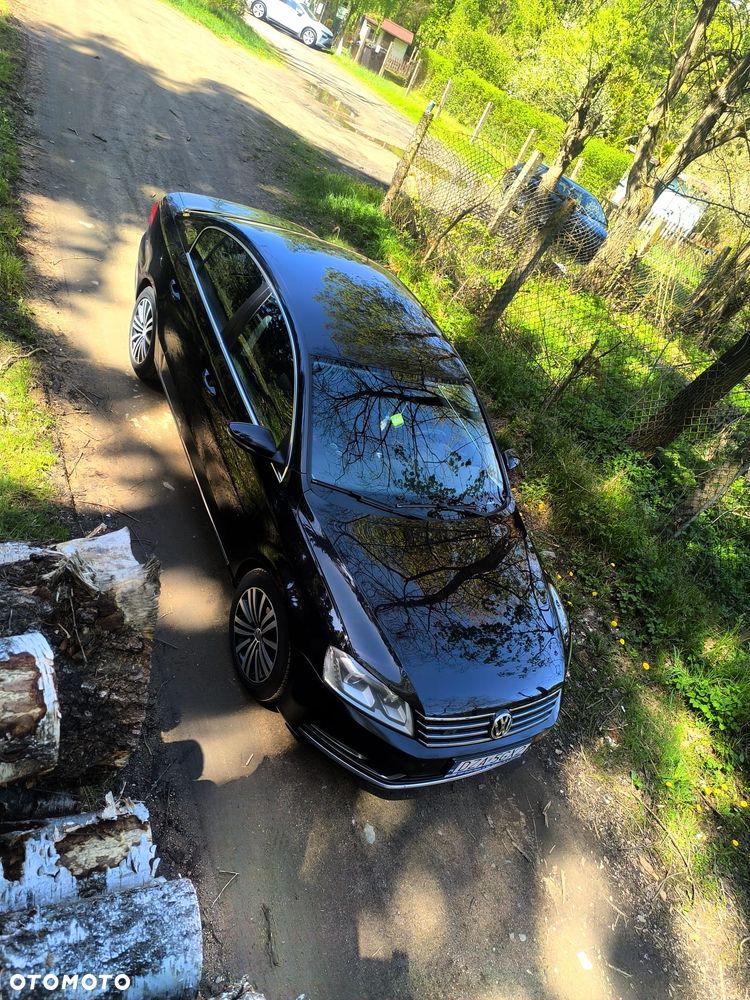 Volkswagen Passat 2.0 TDI Comfortline - 39