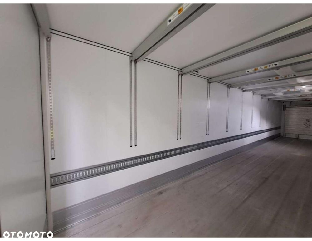 Schmitz Cargobull SKO Double Deck FP 45 Carrier Vector 1550 - 9