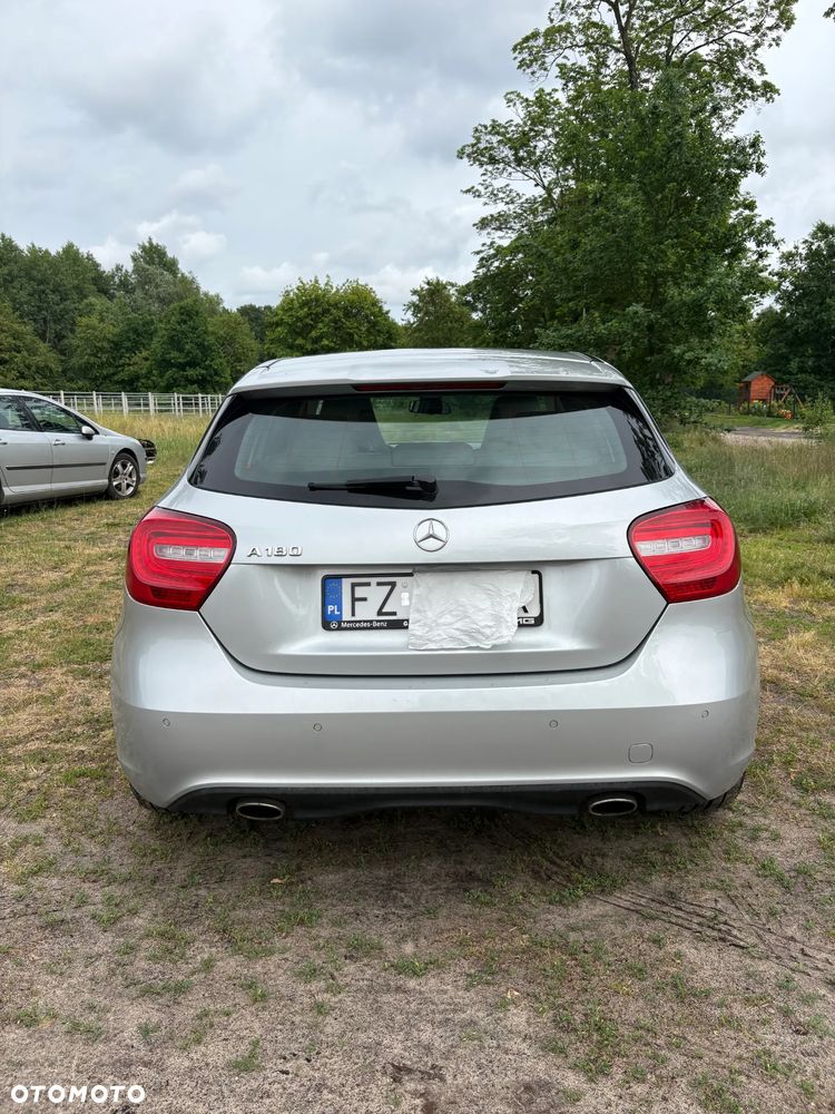 Mercedes-Benz Klasa A 180 - 4