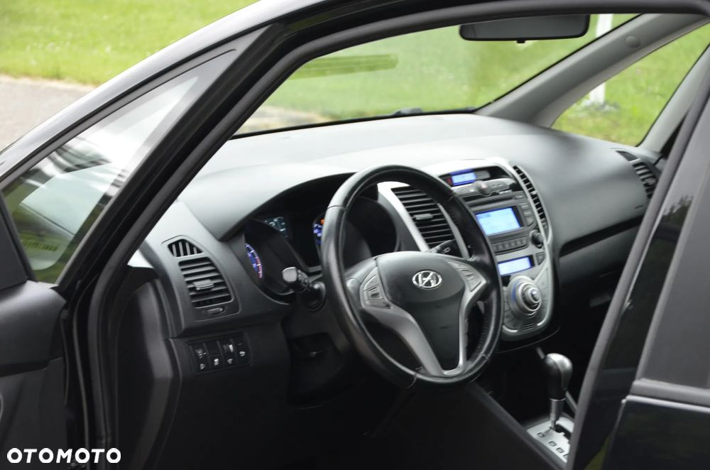 Hyundai ix20 - 23