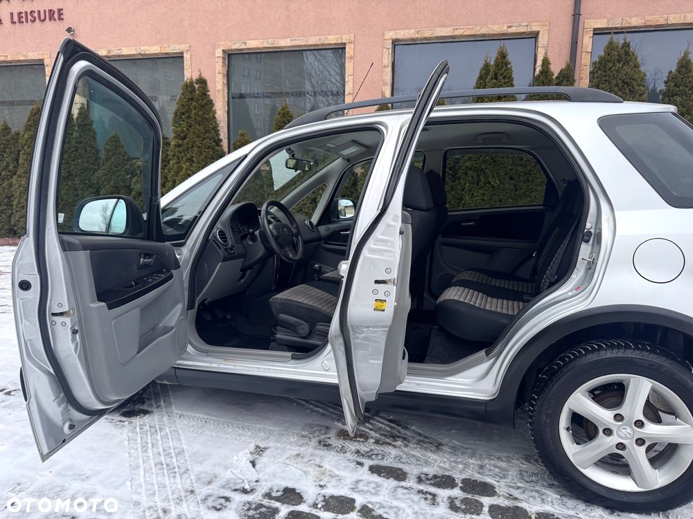 Suzuki SX4 1.6 GS / Premium 4WD - 20