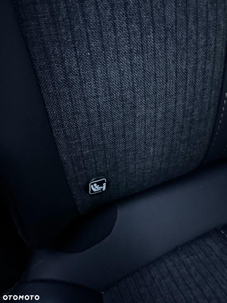 Peugeot 3008 1.6 BlueHDi Allure S&S EAT6 - 34