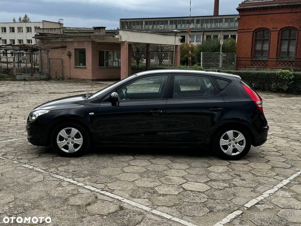 Hyundai i30 1.6 CRDi Base - 3