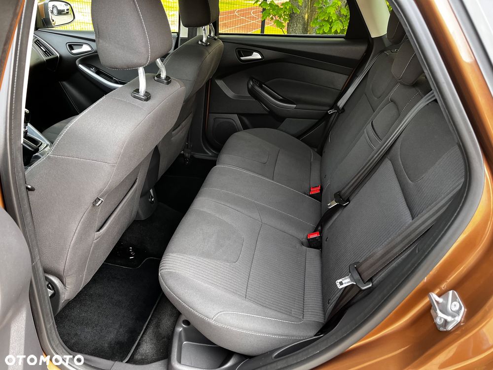 Ford Focus SW 1.0 EcoBoost S&S Titanium - 17