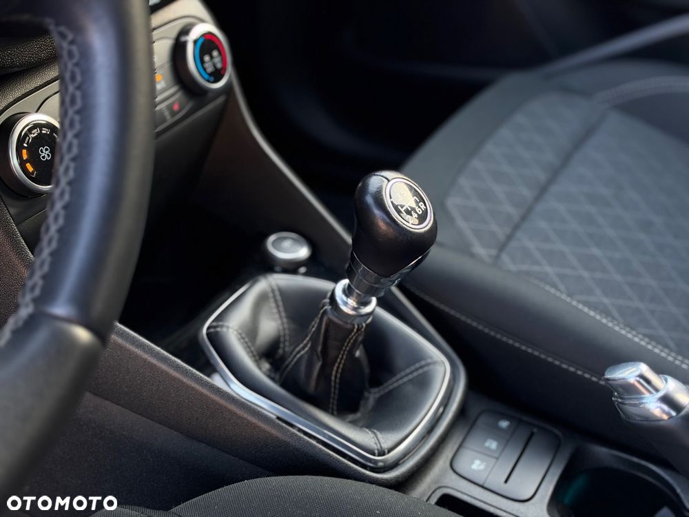 Ford Fiesta - 16