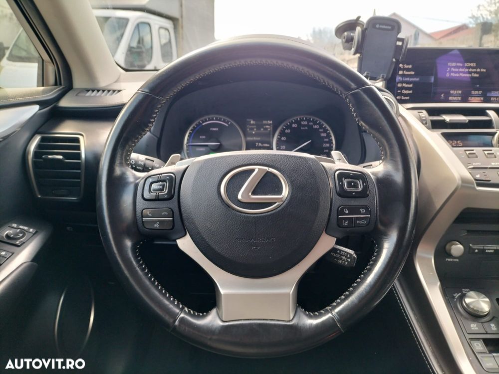 Lexus Seria NX 300h AWD Business - 8