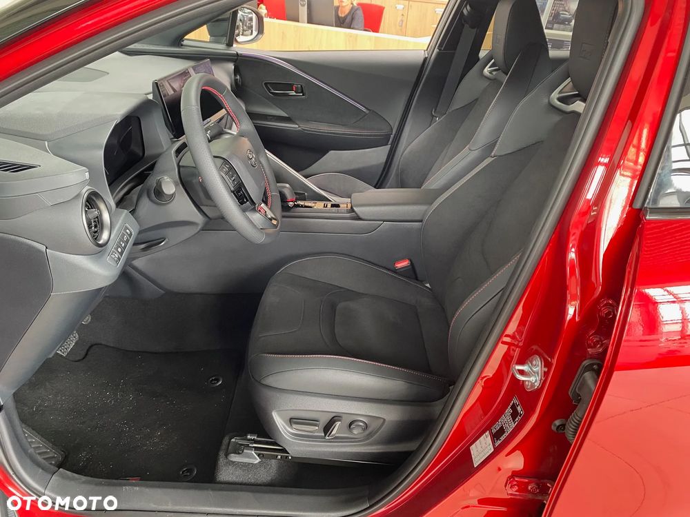 Toyota C-HR 2.0 PHEV Dynamic Force GR Sport - 9