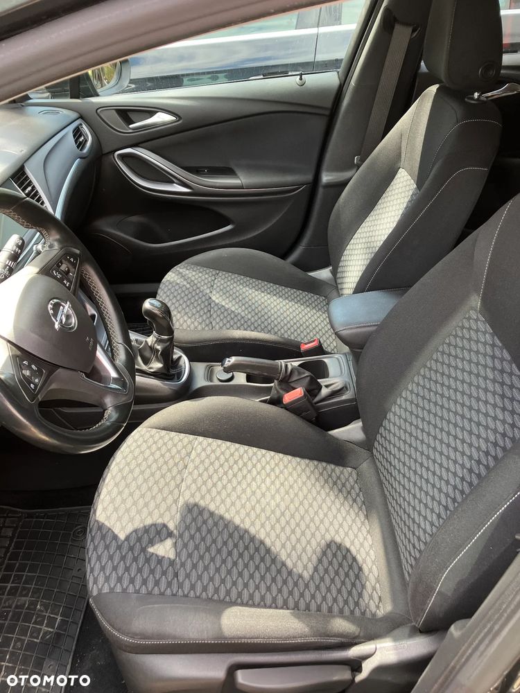 Opel Astra 1.6 CDTI Enjoy S&S - 12