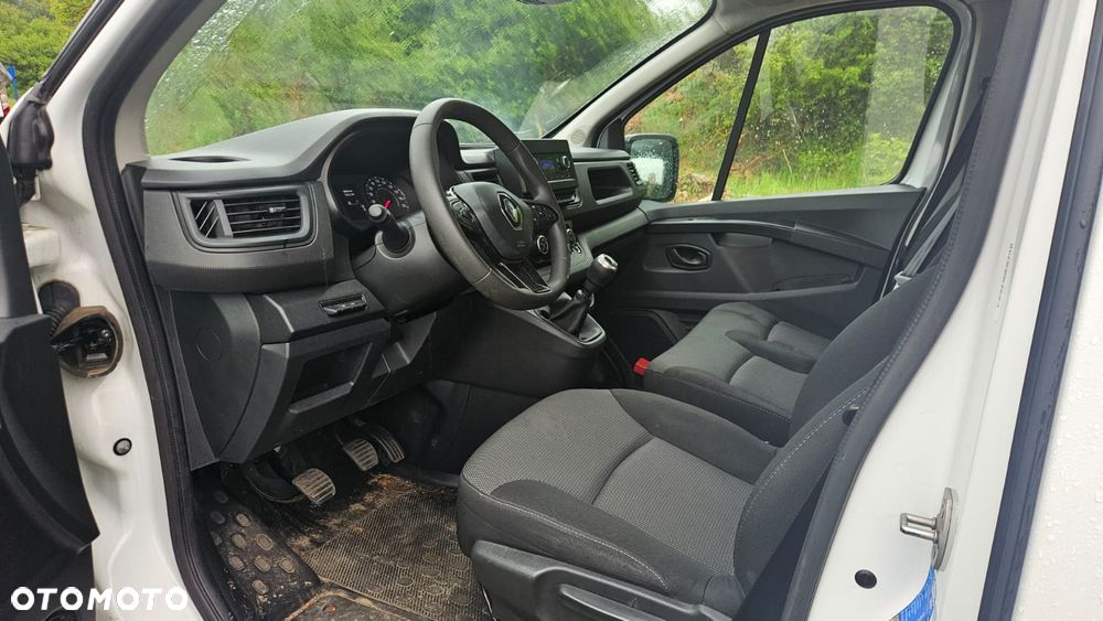 Renault Trafic - 9