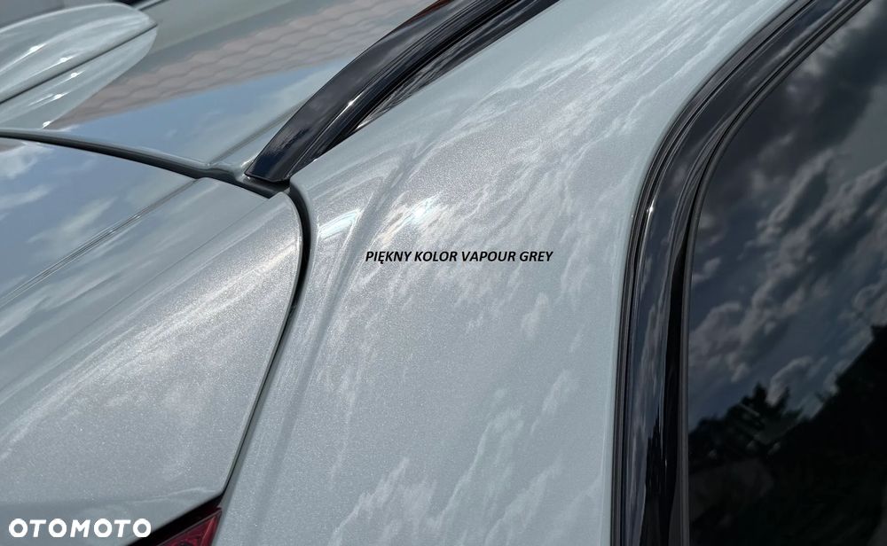 Volvo XC 60 B4 D AWD Plus Dark - 30