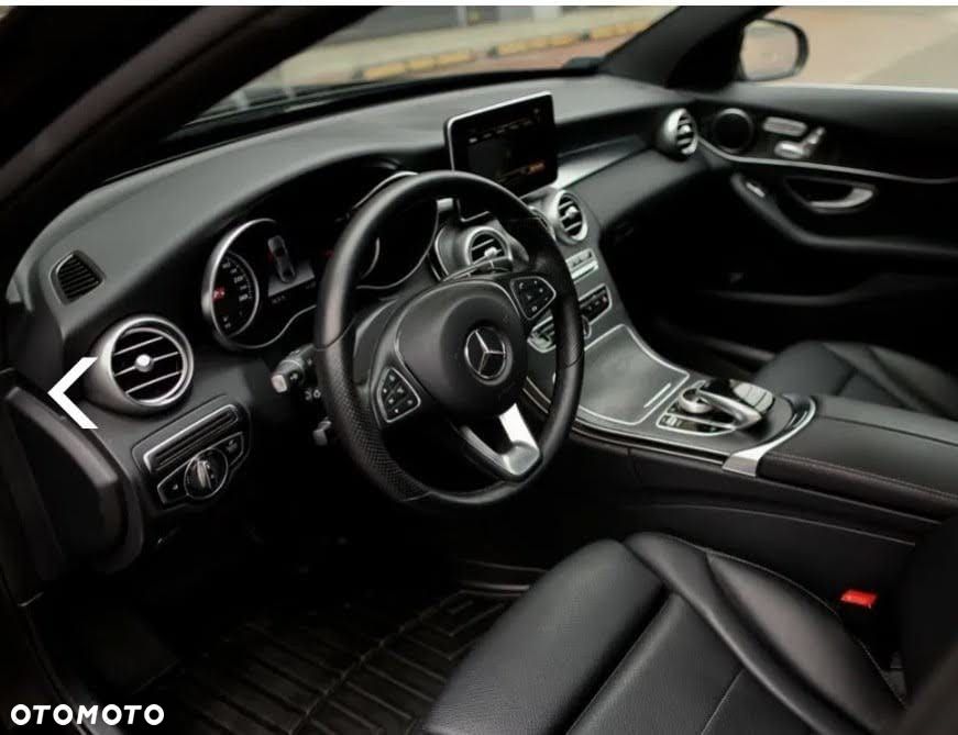 Mercedes-Benz Klasa C 300 4Matic 9G-TRONIC Avantgarde - 16