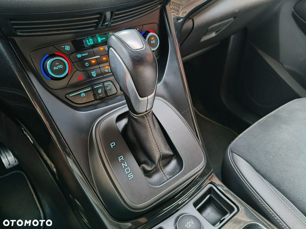 Ford Kuga 2.0 TDCi AWD ST-Line - 36