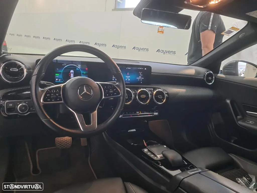Mercedes-Benz CLA 250 e Shooting Brake Style Plus - 7