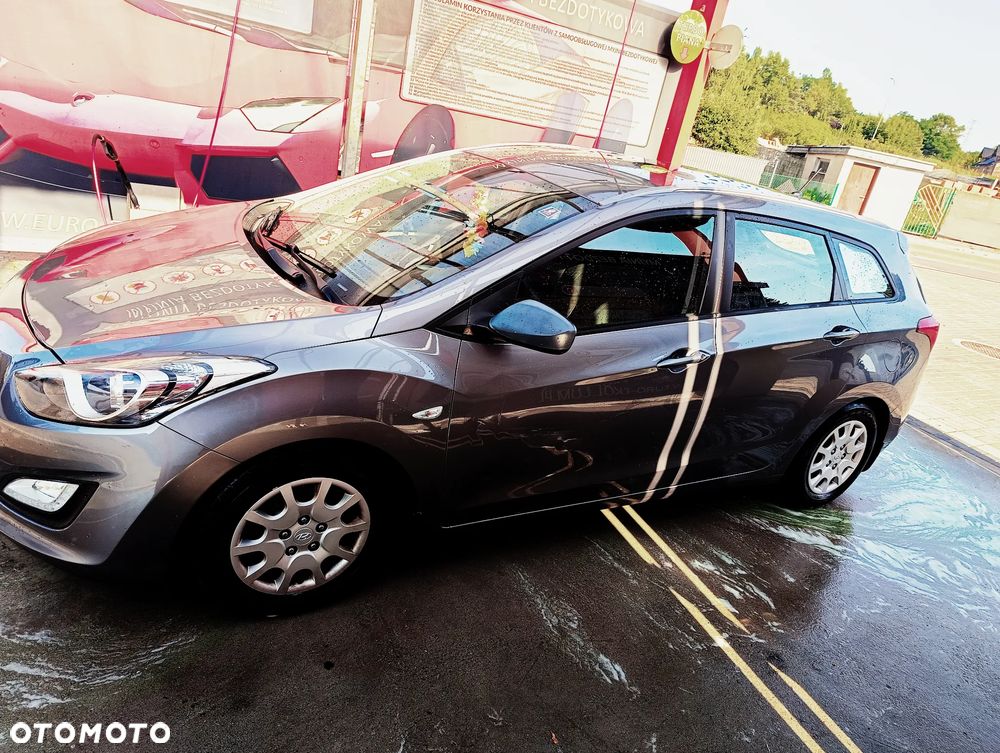 Hyundai i30 1.6 CRDi Comfort - 4