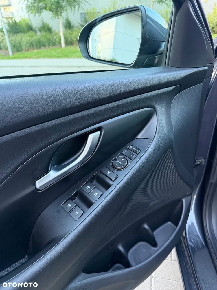 Hyundai i30 1.5 DPI Comfort - 20