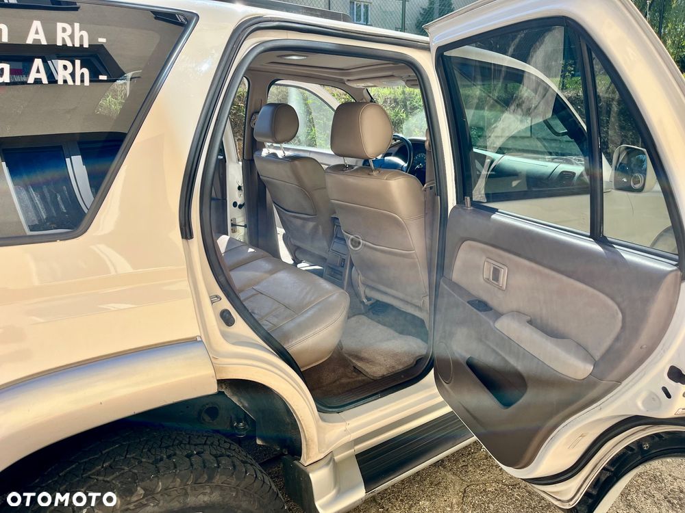 Toyota 4-Runner - 11