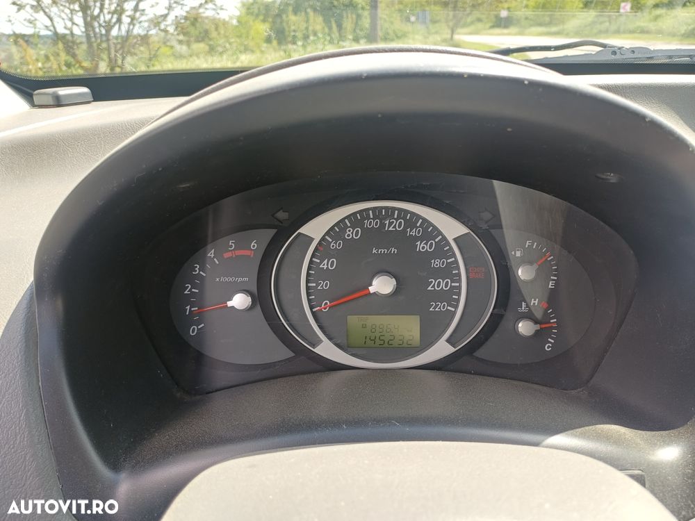 Hyundai Tucson 2.0 CRDI VGT GLS 2WD STD - 6