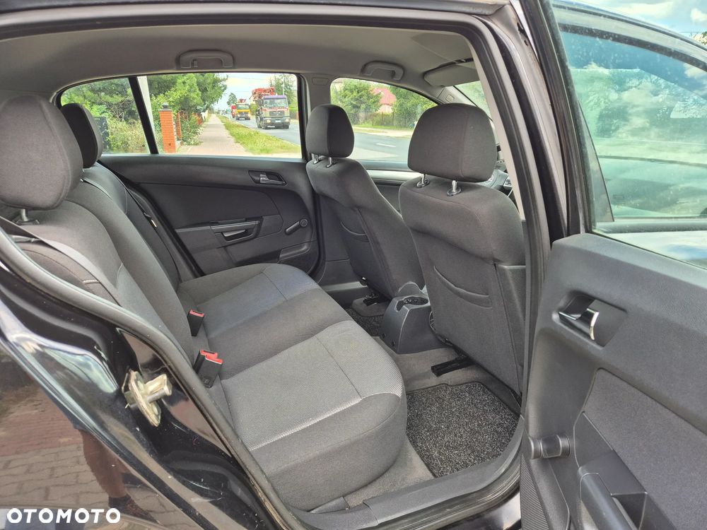 Opel Astra 1.6 Edition - 10