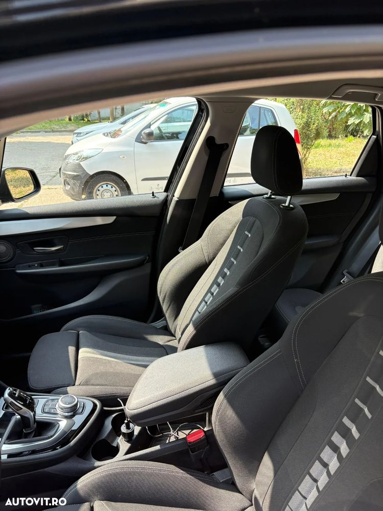 BMW Seria 2 218d AT - 3