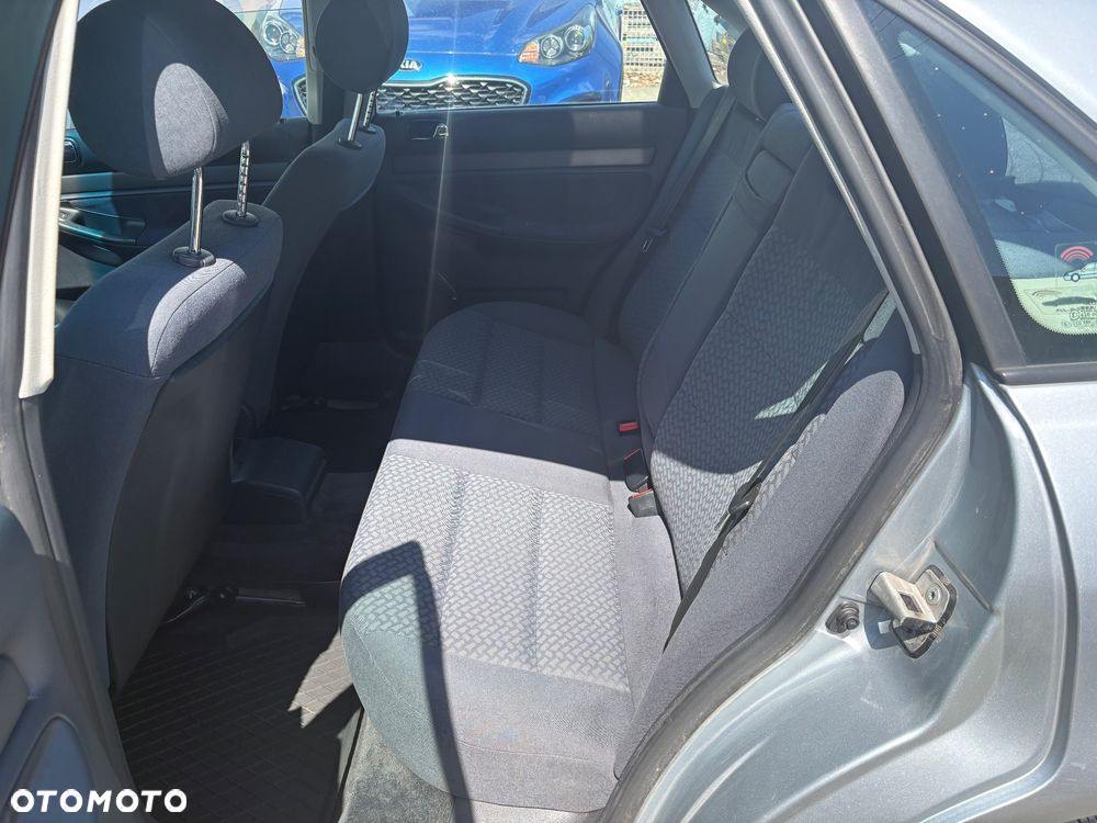 Audi A4 Limousine - 21