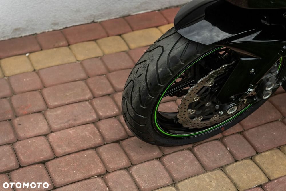 Kawasaki ZX - 9