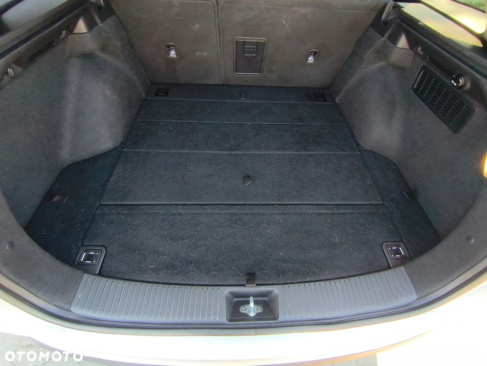 Hyundai i30 - 23