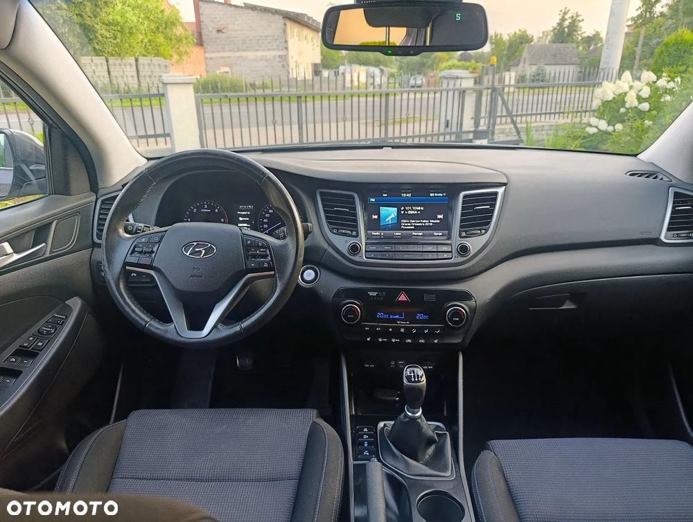 Hyundai Tucson blue 1.7 CRDi 2WD Advantage - 11
