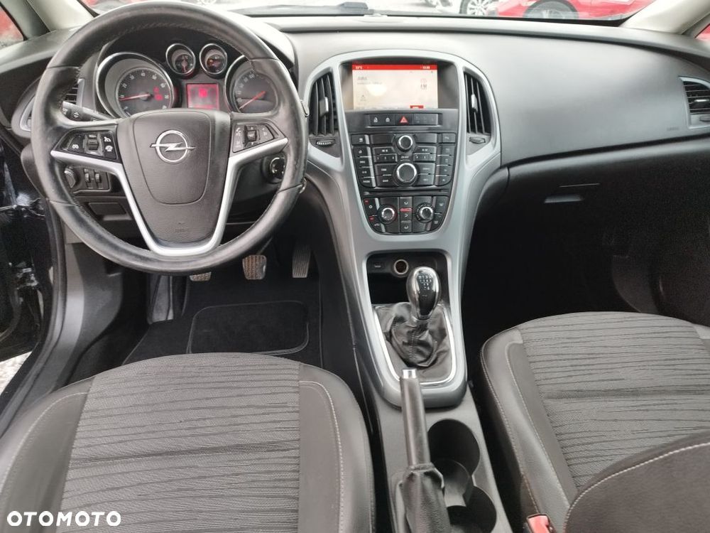 Opel Astra 1.4 Innovation - 14