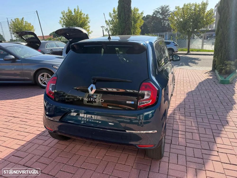 Renault Twingo Z.E. 22 Intens - 13