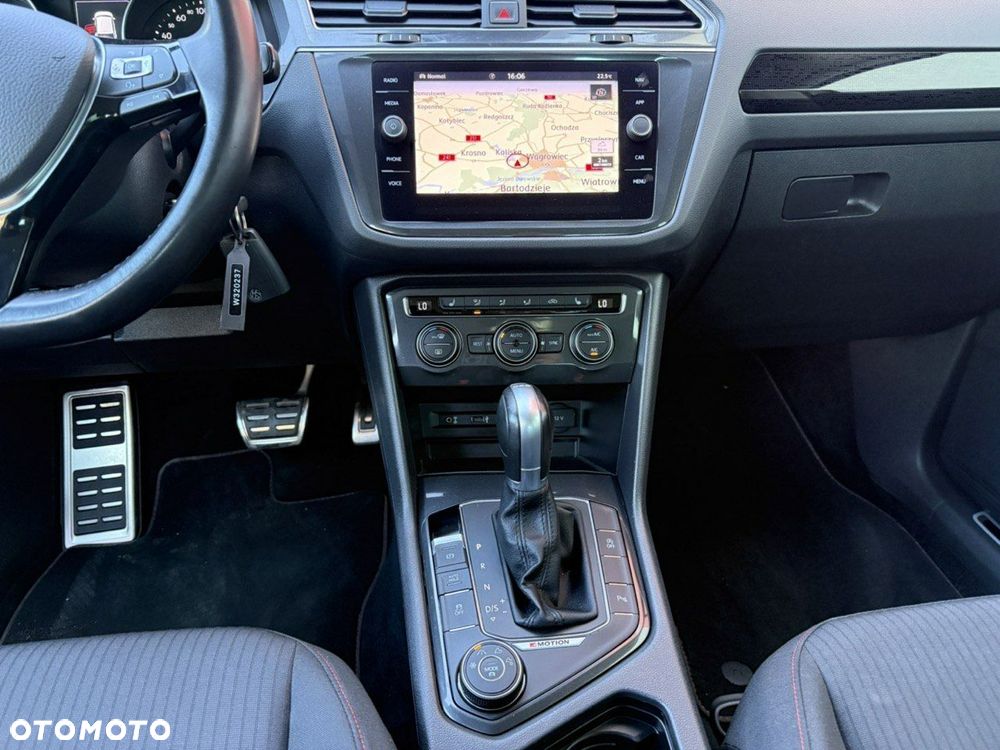 Volkswagen Tiguan - 18