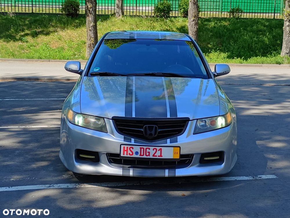 Honda Accord - 2