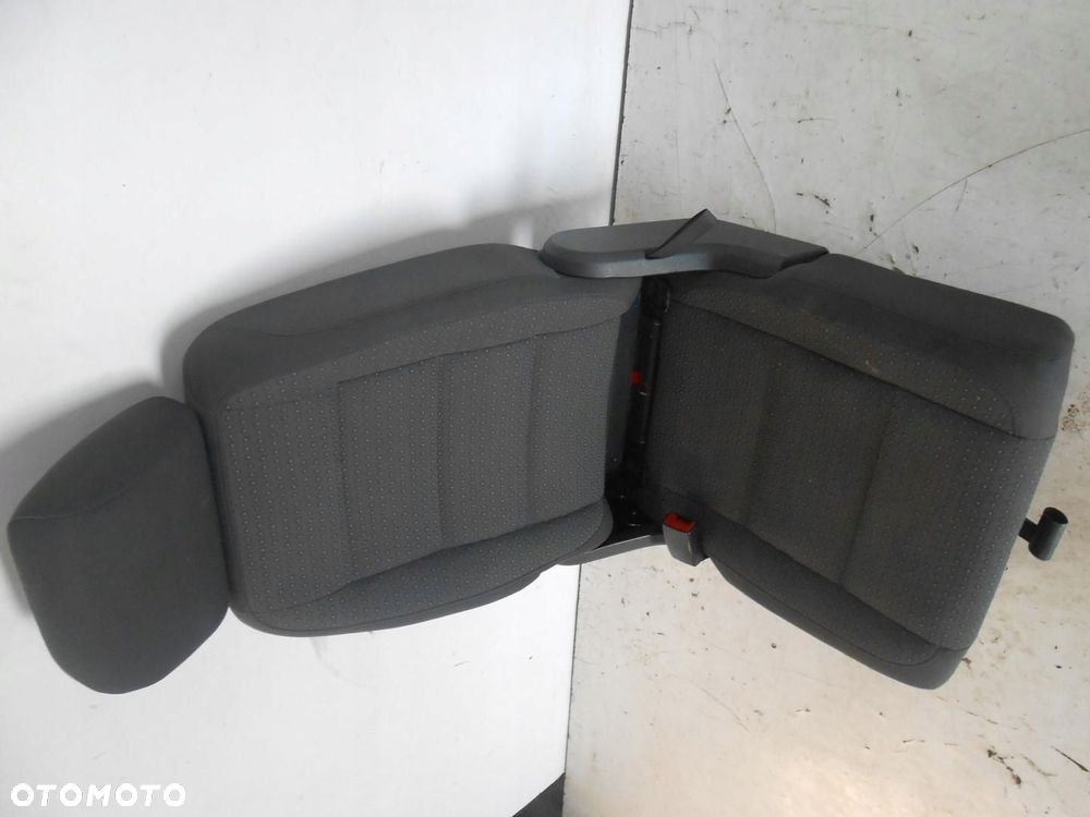 fotel lewy tył ii rząd vw touran # - 4