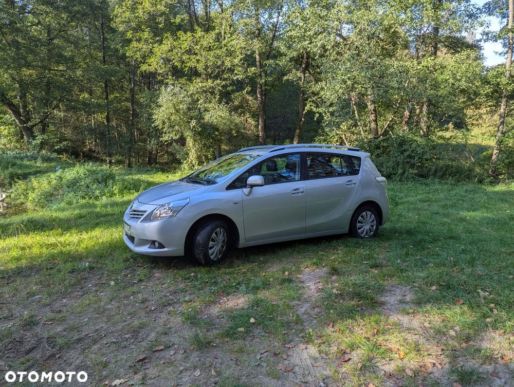Toyota Verso - 4