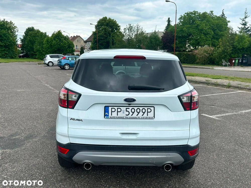 Ford Kuga 2.0 TDCi FWD Titanium - 6