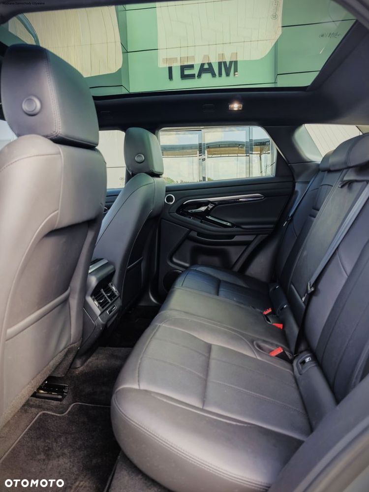 Land Rover Range Rover Evoque - 16