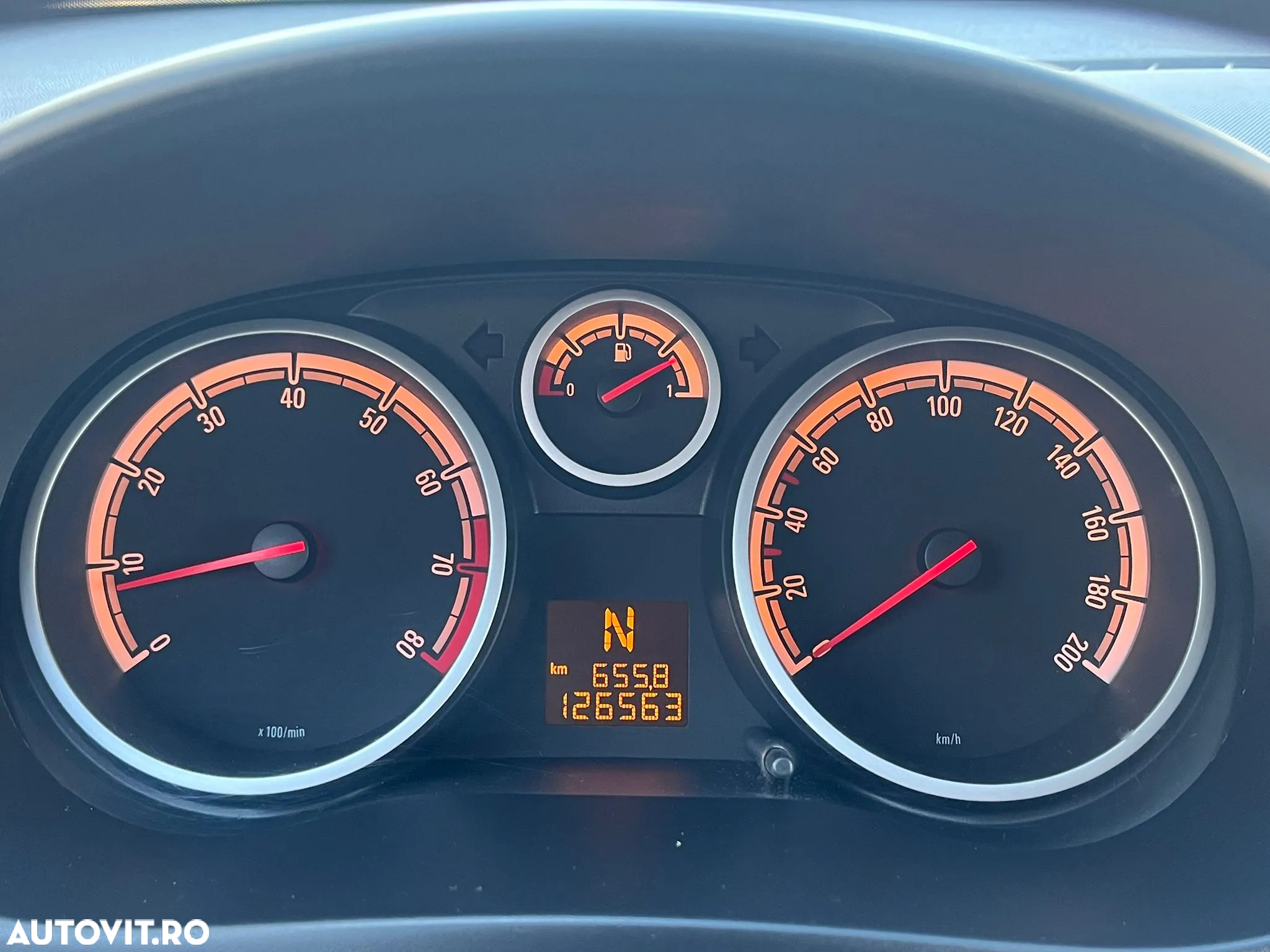 Opel Corsa 1.2i Easytronic Enjoy - 9