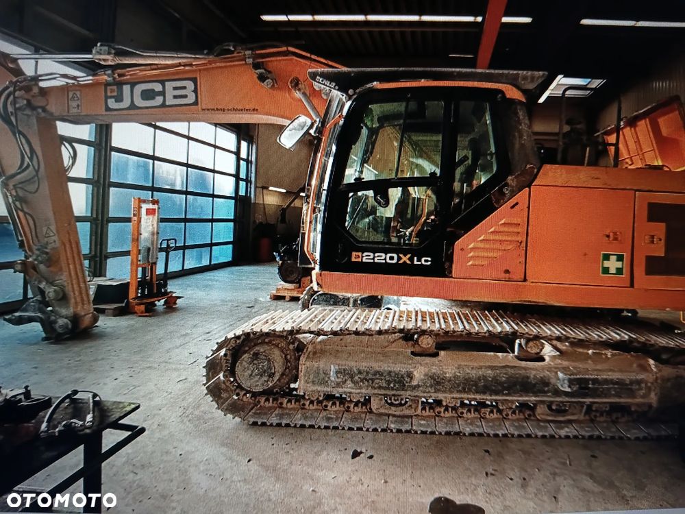 JCB 220 X - 1