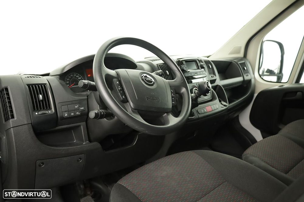 Opel 3.5t heavy 2.2 d l4h2 - 7