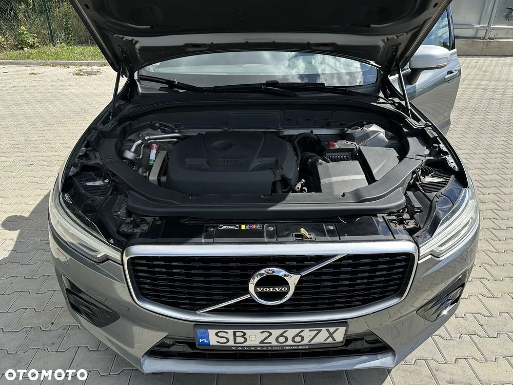 Volvo XC 60 T5 R-Design - 14