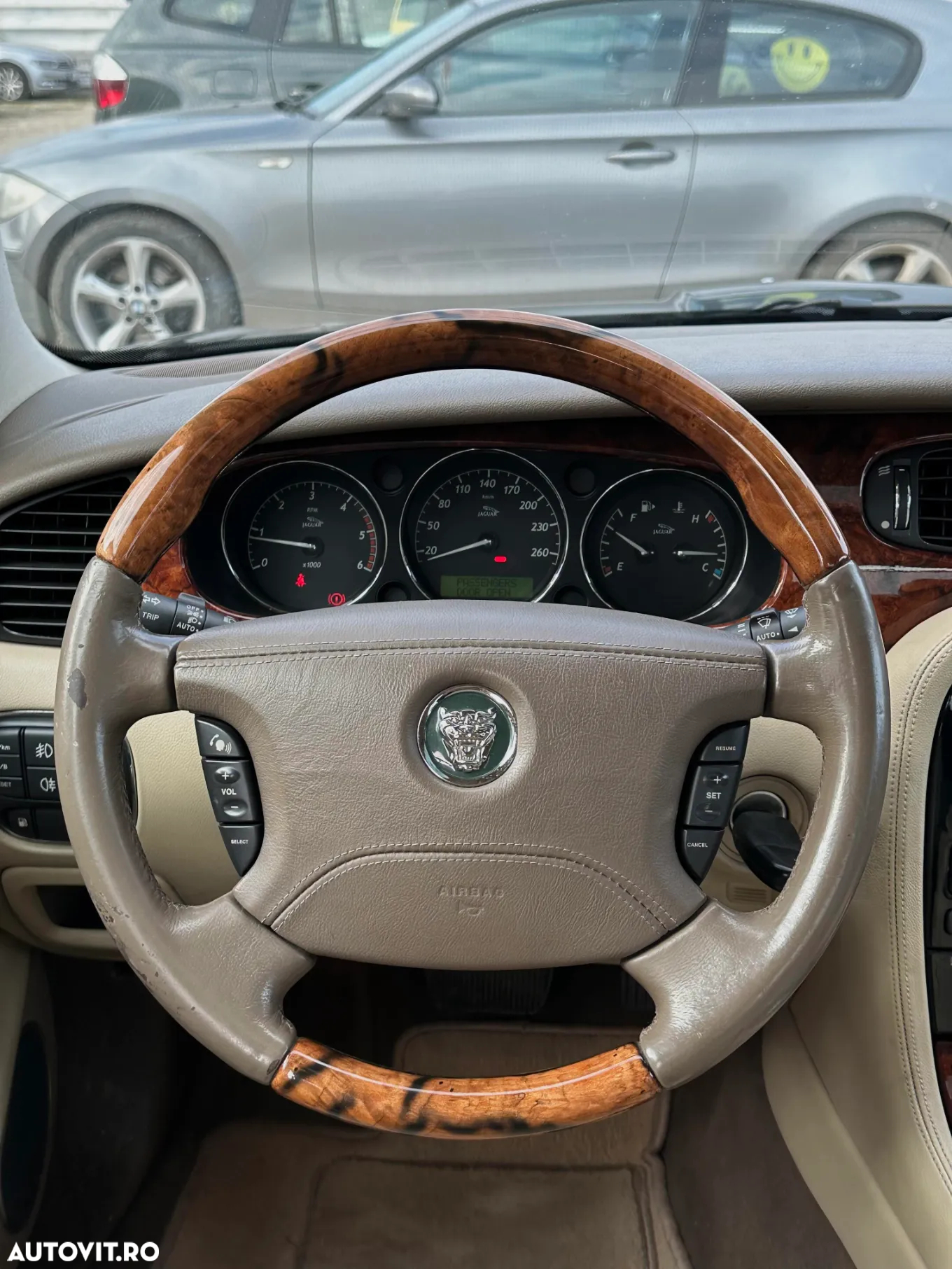Jaguar XJ XJ6 2.7 Twin Turbo Diesel - 8