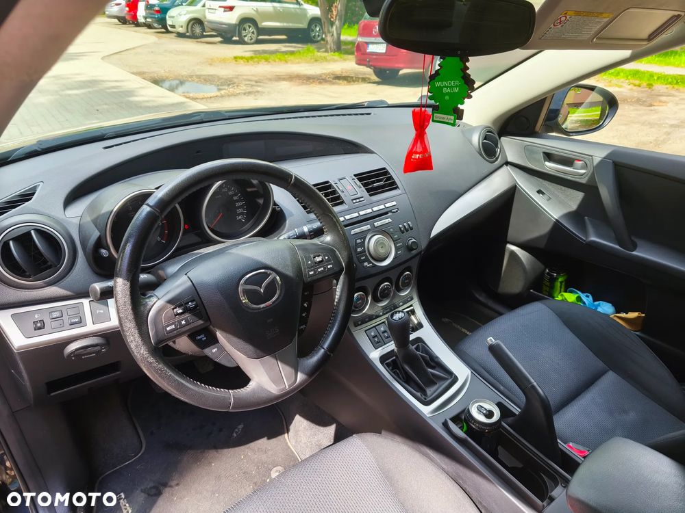 Mazda 3 1.6 CD Exclusive + - 14