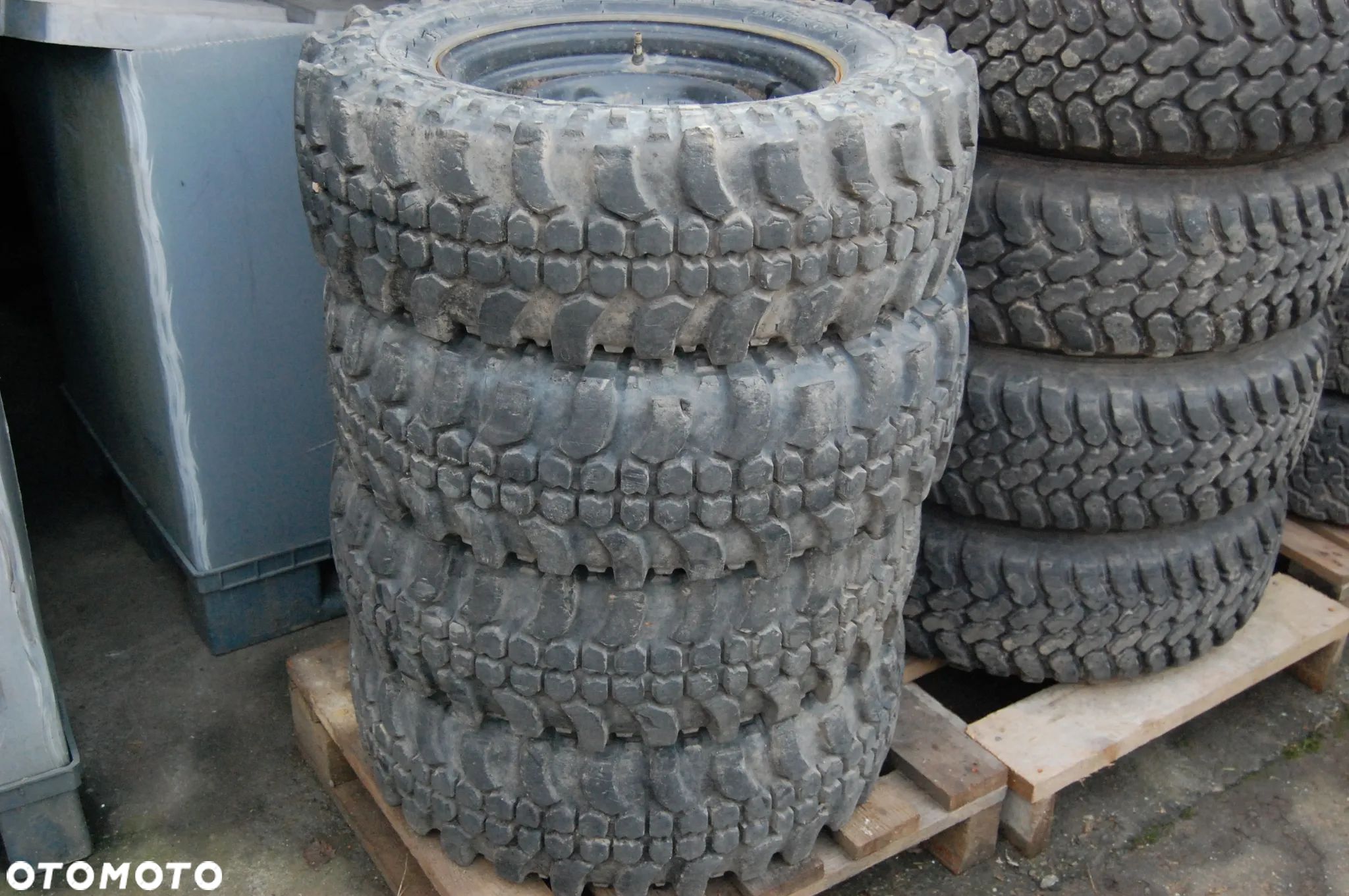 SUZUKI  VITARA I - Koło typu SIMEX 235/70 R15 - 1