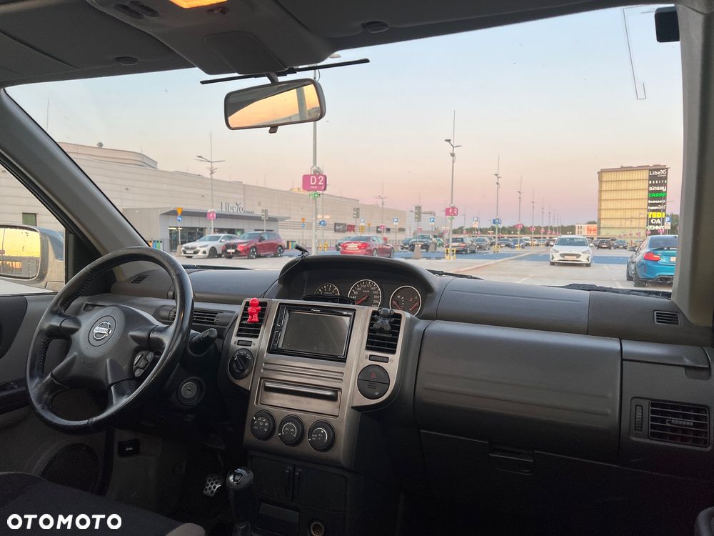 Nissan X-Trail - 10