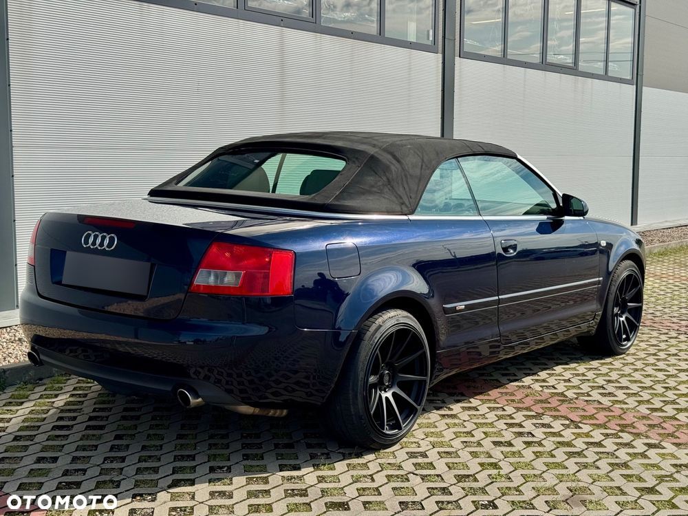 Audi A4 Cabrio 1.8 T - 10