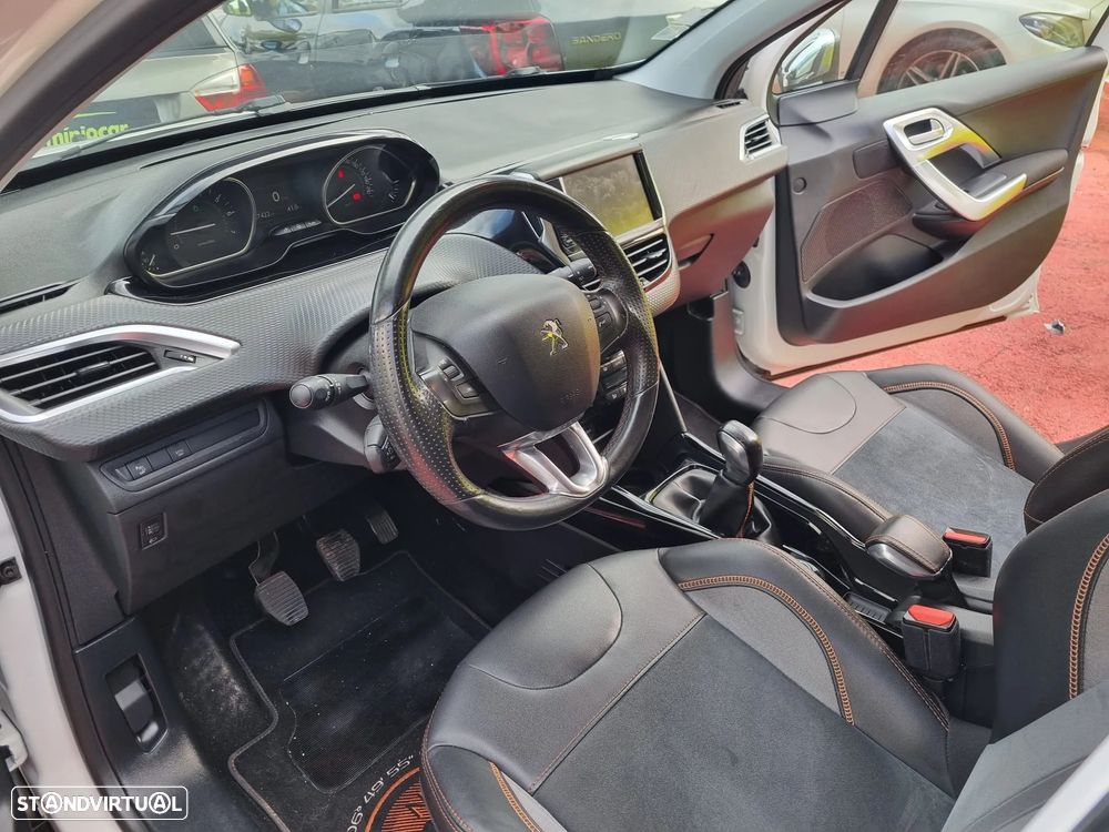 Peugeot 2008 PureTech 110 Stop&Start Crossway - 27