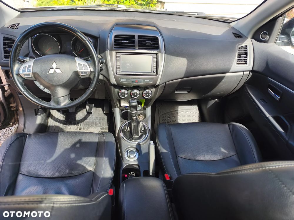 Mitsubishi ASX - 13